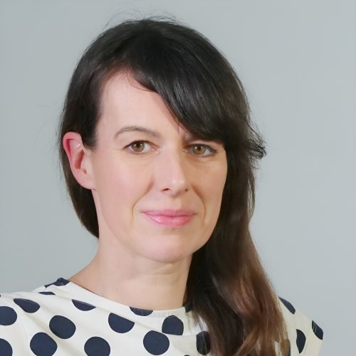 Iva_Prahl_Kaminkova-maly